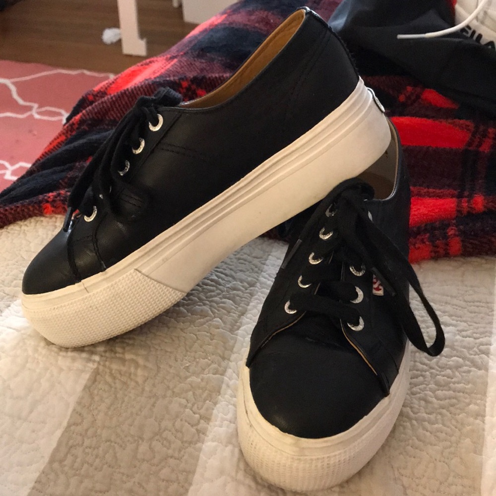 black high top superga